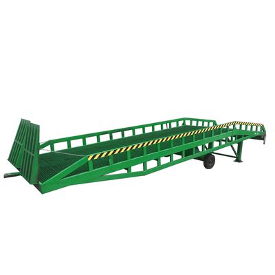 Large Loading Capacity Mobile Dock Ramp With Outriggers Movable Dock Leveler